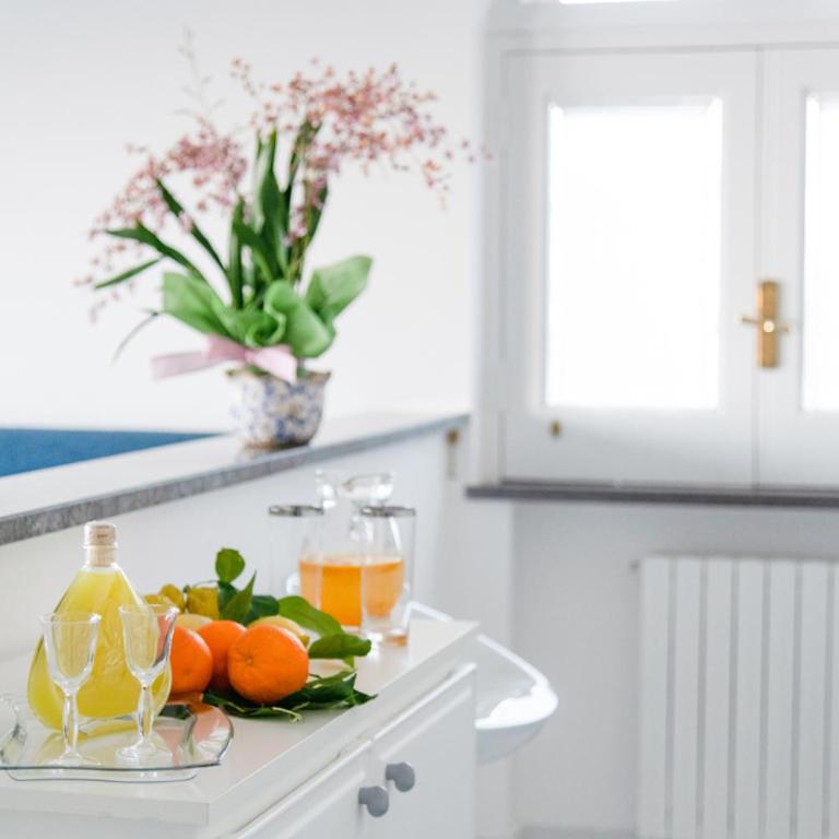 SorrentoVibes - Sea view Rooftop Apartment with Jacuzzi & Garden - Appartamento con 2 Camere da Letto - 14