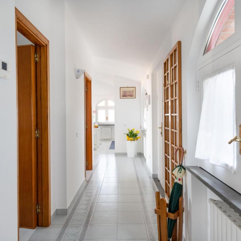 SorrentoVibes - Sea view Rooftop Apartment with Jacuzzi & Garden - Appartamento con 2 Camere da Letto - 18