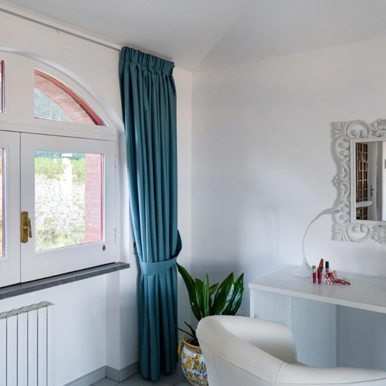 SorrentoVibes - Sea view Rooftop Apartment with Jacuzzi & Garden - Appartamento con 2 Camere da Letto - 29