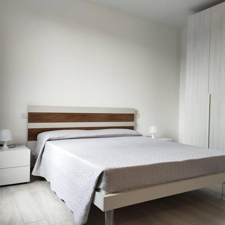 Casa ToNi - Appartamento con 2 Camere da Letto - 3