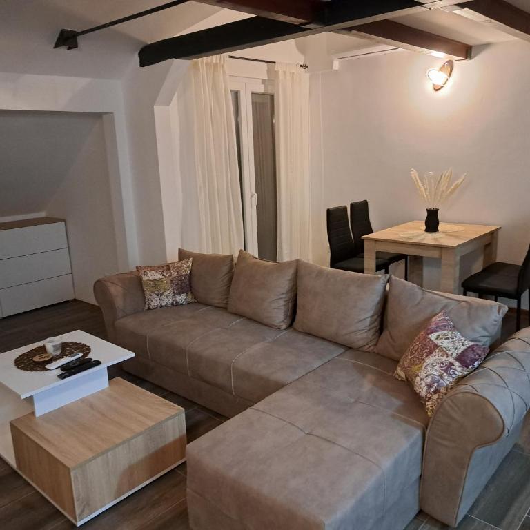 Daka - Apartman sa 1 Spavaćom Sobom - 9