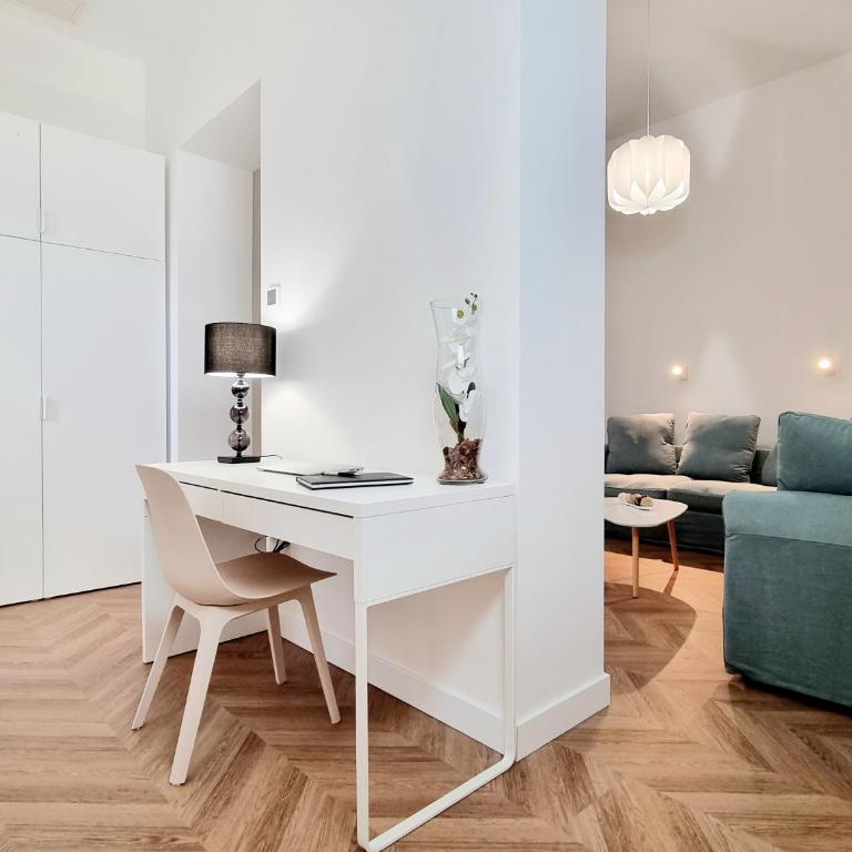Glamour Suite by Accomodo - Comfort Quadruple Room - 29