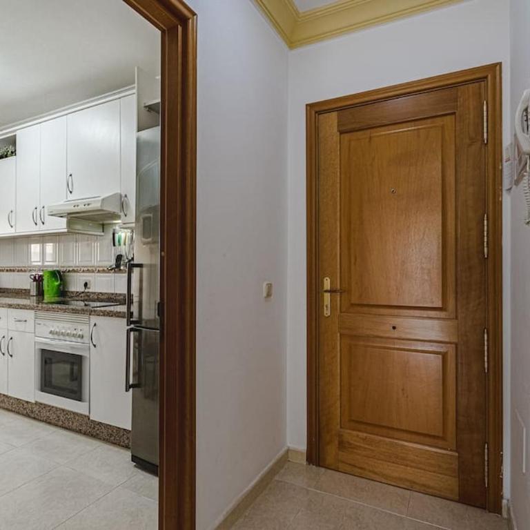 Apartment with Heated Pool in Callao Salvaje - Apartamento de 2 dormitorios - 11
