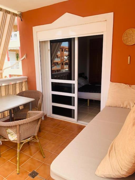 Apartment with Heated Pool in Callao Salvaje - Apartamento de 2 dormitorios - 16