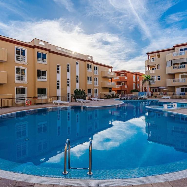 Apartment with Heated Pool in Callao Salvaje - Apartamento de 2 dormitorios - 1