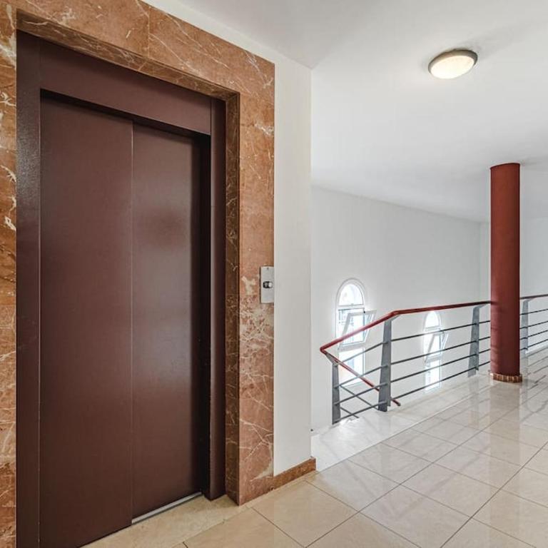 Apartment with Heated Pool in Callao Salvaje - Apartamento de 2 dormitorios - 28