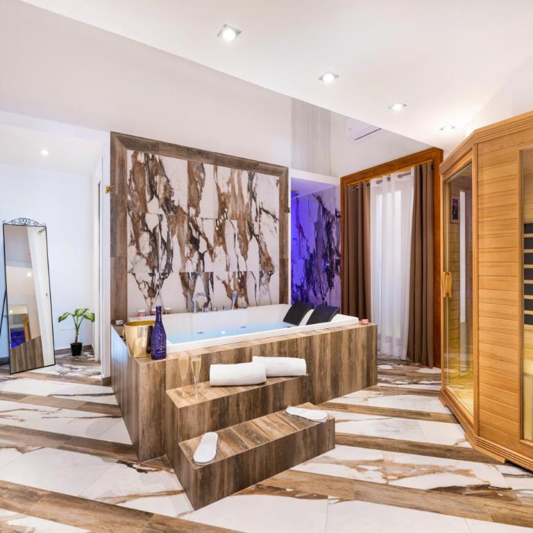 Sant'Antonino Luxury Suite - Camera King con Vasca Idromassaggio - 2