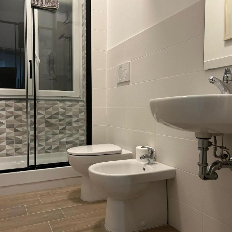 ACCADEMIA Rooms - Camera Matrimoniale con Bagno Privato Esterno - 5