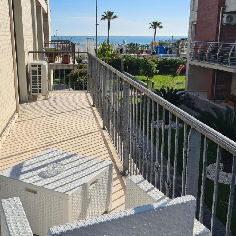 il Sorriso di Angelina - Junior Suite con Vista Mare - 4
