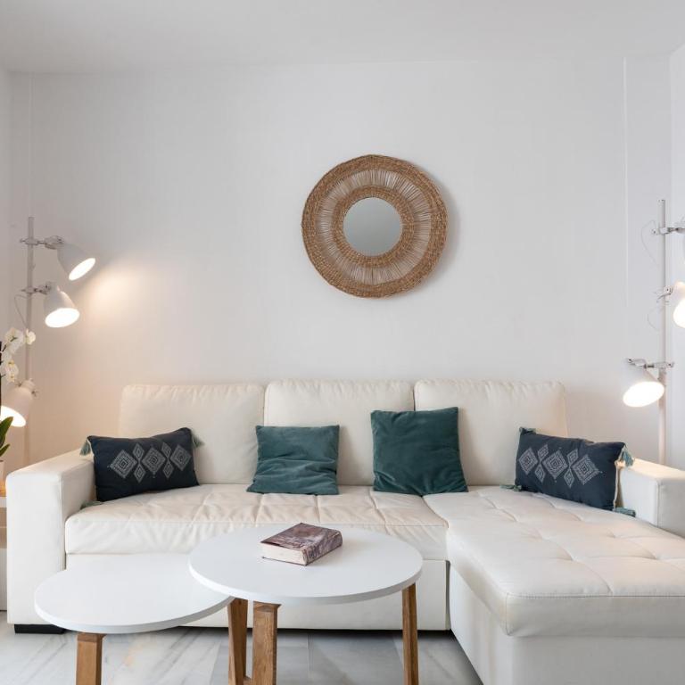 Dona Lola Micaela Beach front duplex apartment with open sea and beach views located between Marbella and Fuengirola - Costa del Sol - CS148 - Apartamento de 2 dormitorios - 9