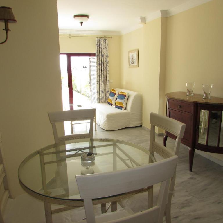 Home4Holidays - Apartamento de 1 dormitorio - 10