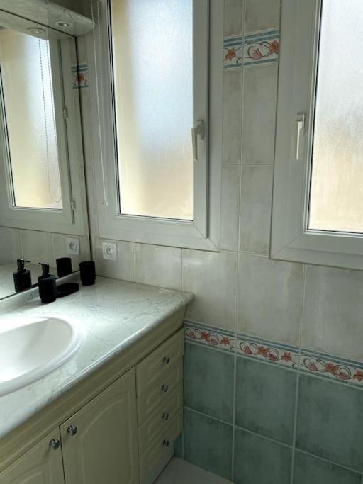 Bel Appartement en front de mer -Palavas les Flots - Appartement 2 Chambres - 13