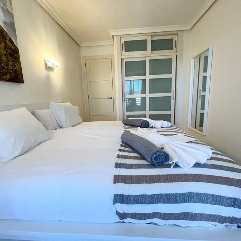 Panoramic View Los Gigantes - Two-Bedroom Apartment - 23