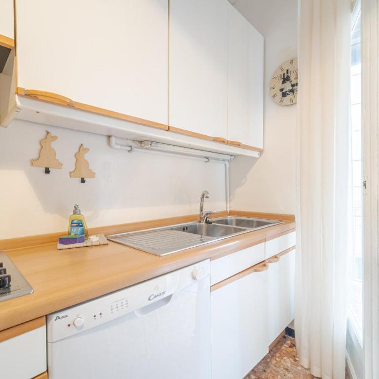 GuestHost - Relax in Luguria - Two-Bedroom Apartment - 7