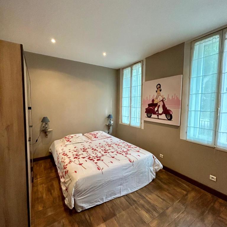 UN MOMENT SUSPENDU - Two-Bedroom Apartment - 2