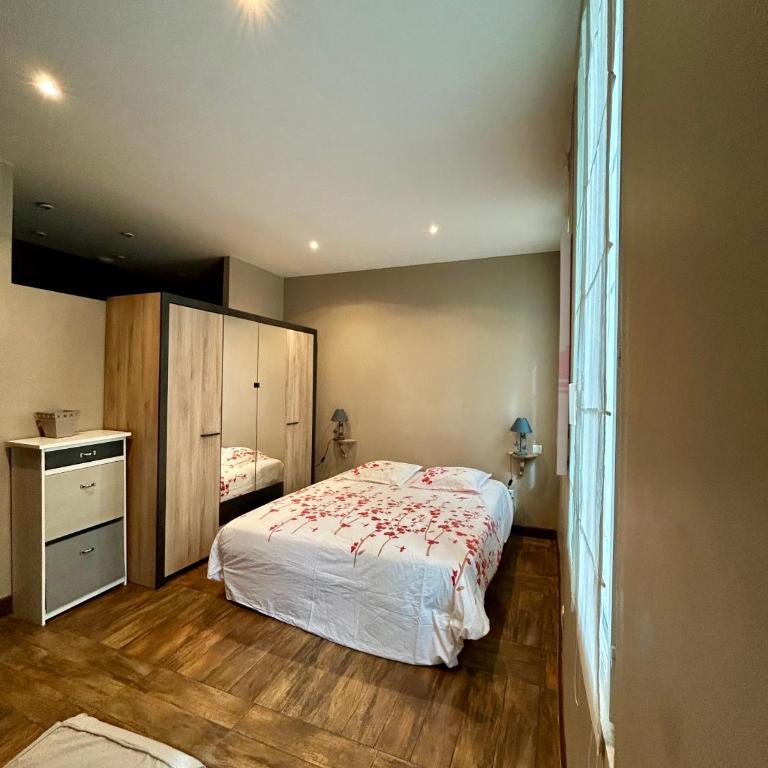 UN MOMENT SUSPENDU - Two-Bedroom Apartment - 5