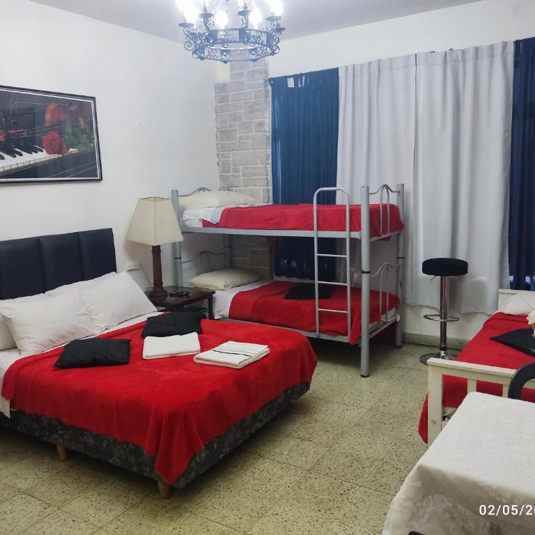 hostel olivos - Habitación Familiar - 3