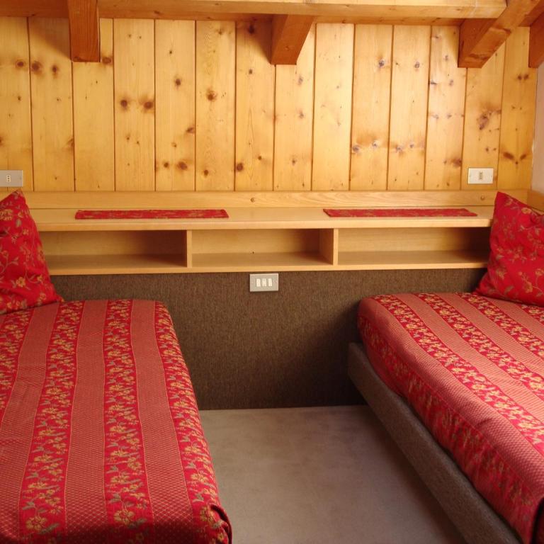 Ambiez Residencehotel - Appartamento Mansardato con 1 Camera da Letto (4 Adulti) - 1