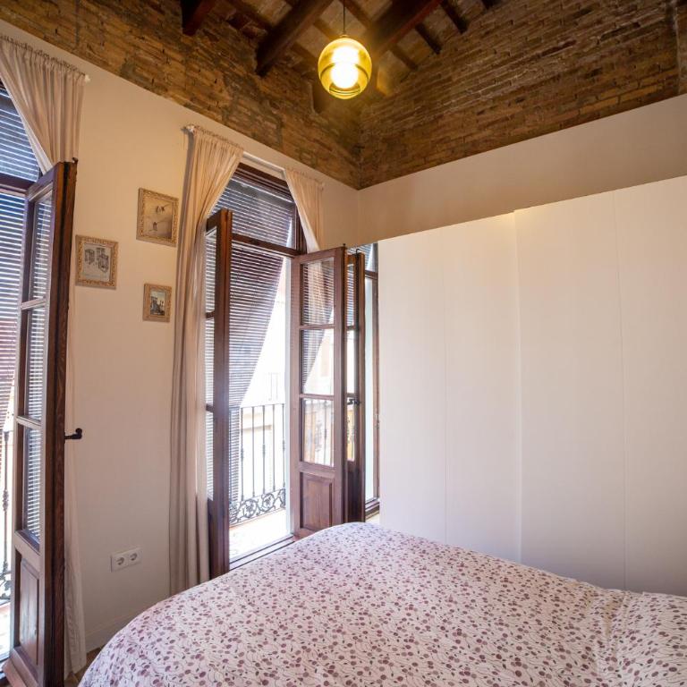 Maritime House Valencia Beach - Three-Bedroom House - 3