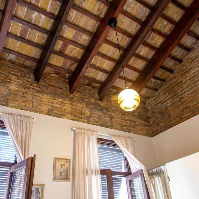 Maritime House Valencia Beach - Three-Bedroom House - 5