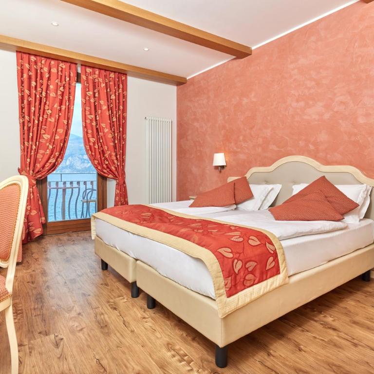 Lake Front Hotel Brenzone - Suite Superior - 2