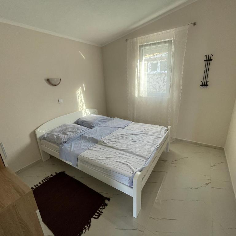 Villa Tunaj new Pool and BBQ - One-Bedroom Villa - 27