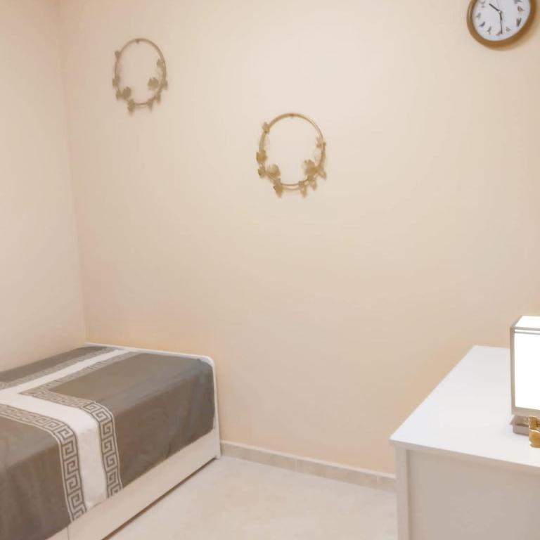 Torrevieja 2 bedroom holiday apartment - Apartamento de 2 dormitorios - 12