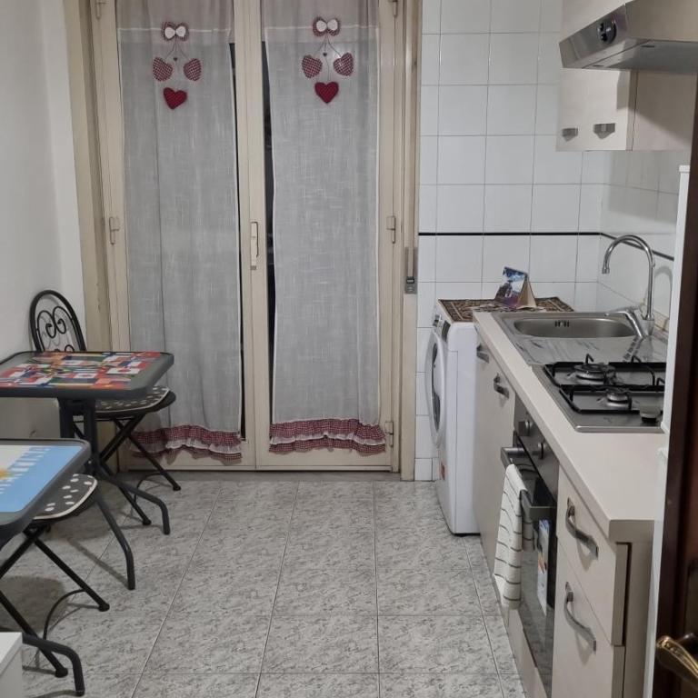 B&B United States of Europe - Double Room with Private External Bathroom - 5