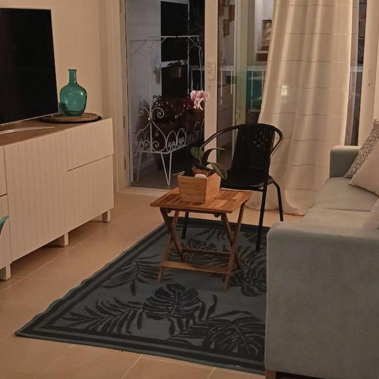 Alegre apto con piscina, a 300m de la playa. - Apartamento de 1 dormitorio - 18