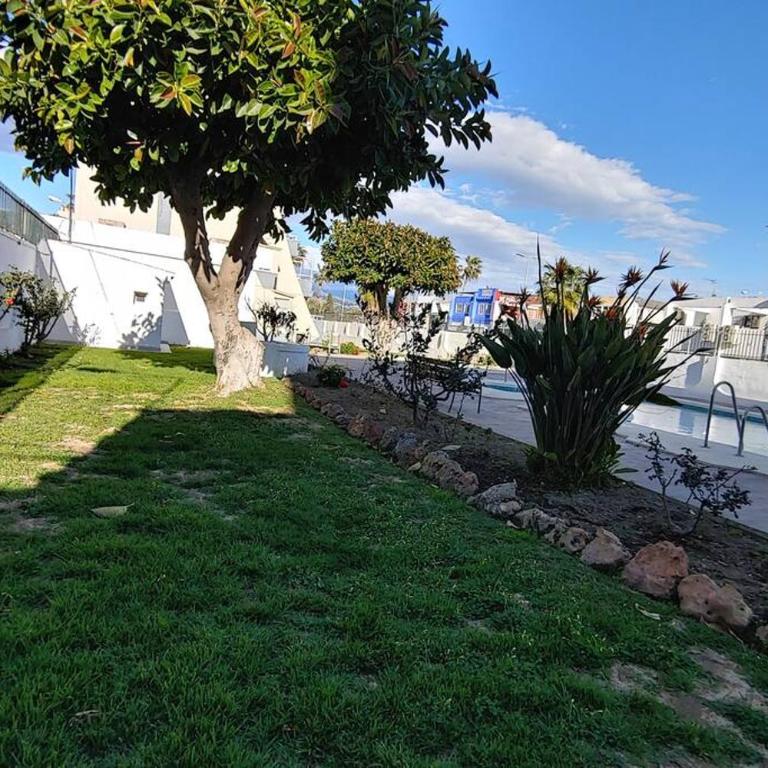 Precioso apartamento frente a la playa - Two-Bedroom Apartment - 20
