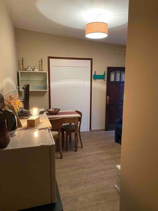 Mono ambiente en alquiler - One-Bedroom Apartment - 8
