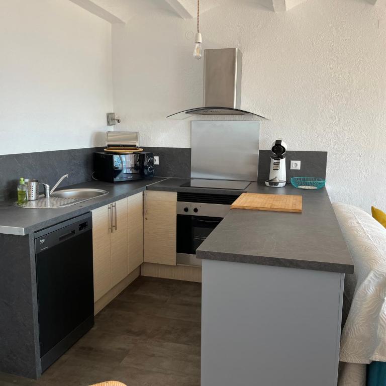 Maene Concordia Canyelles - Apartment with Sea View - 2
