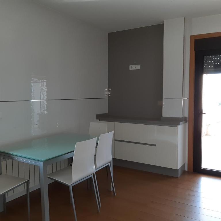 CASA MODERNA EN VILAGARCIA - Three-Bedroom House - 37