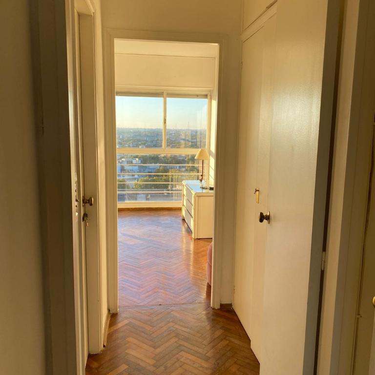 Vista a Montevideo - Apartamento de 2 dormitorios - 8