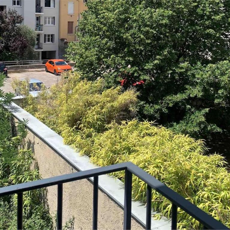 Residence Lyon Centre Gare PartDieu - Parking prive - Appartement 1 Chambre Supérieur avec Balcon - 22