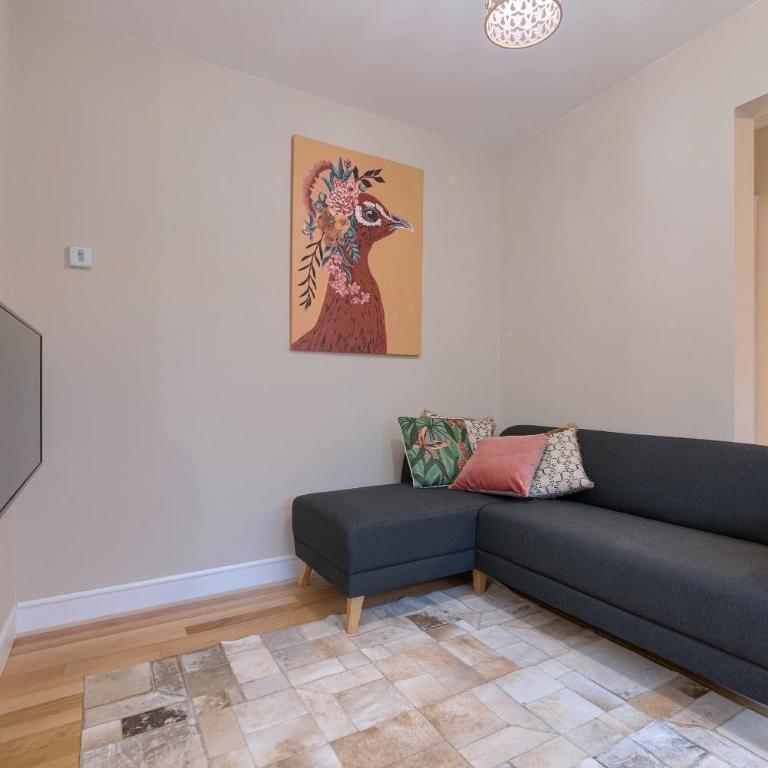 Vivienda turística reformada en zona residencial con garaje y wifi - Apartamento de 2 dormitorios - 4