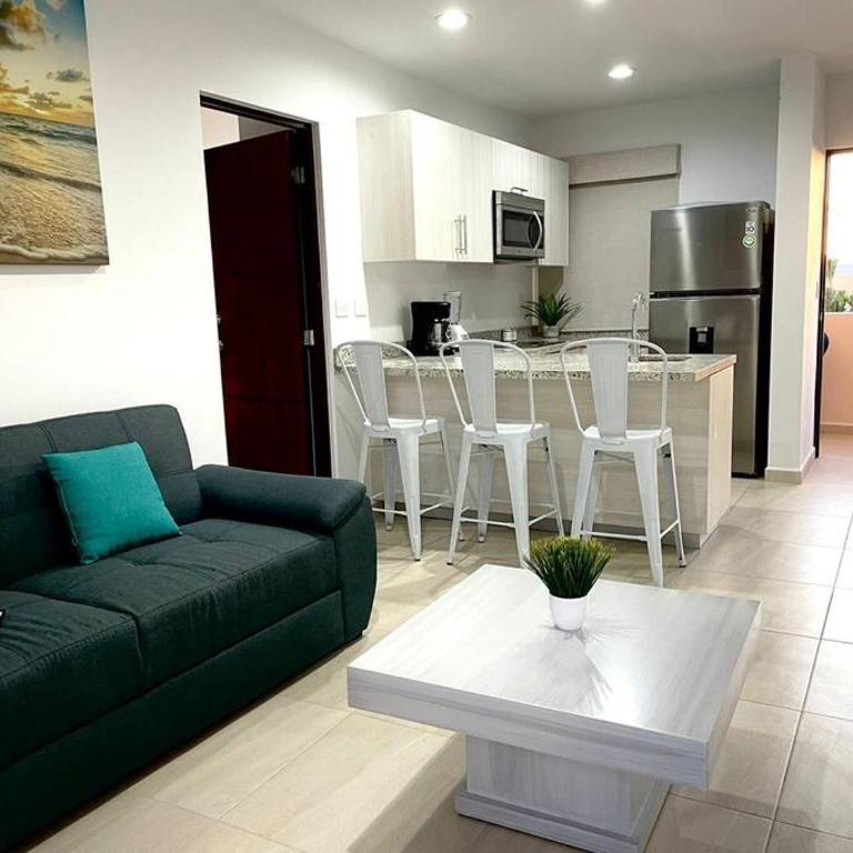 Brand new condo near the beach - Two-Bedroom Apartment - 10