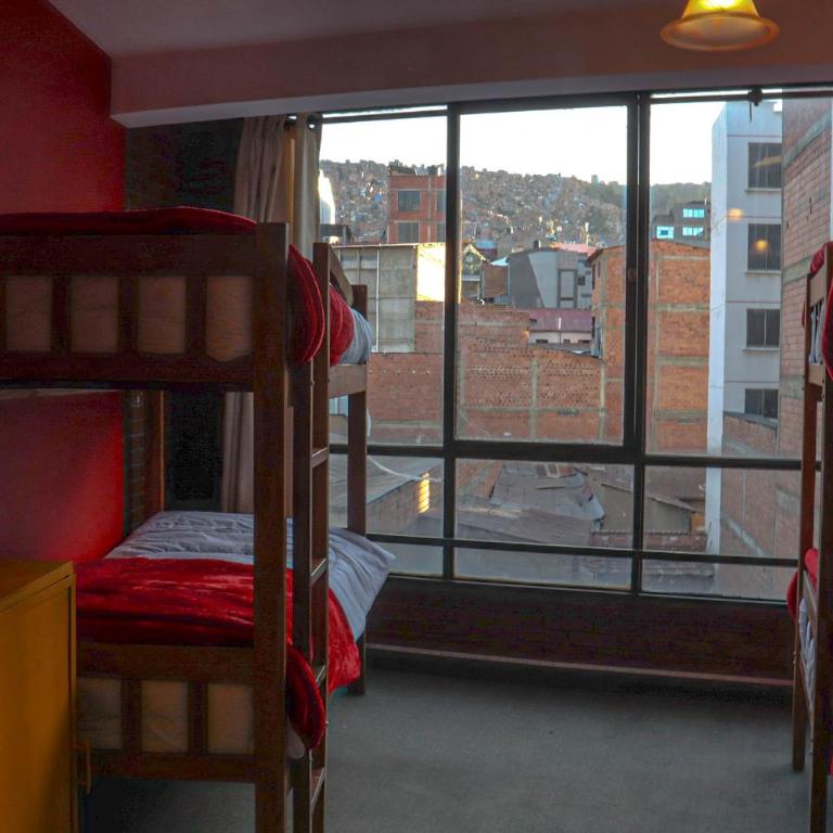 Lobo Hostel La Paz - Cama en habitación compartida de 8 camas - 2