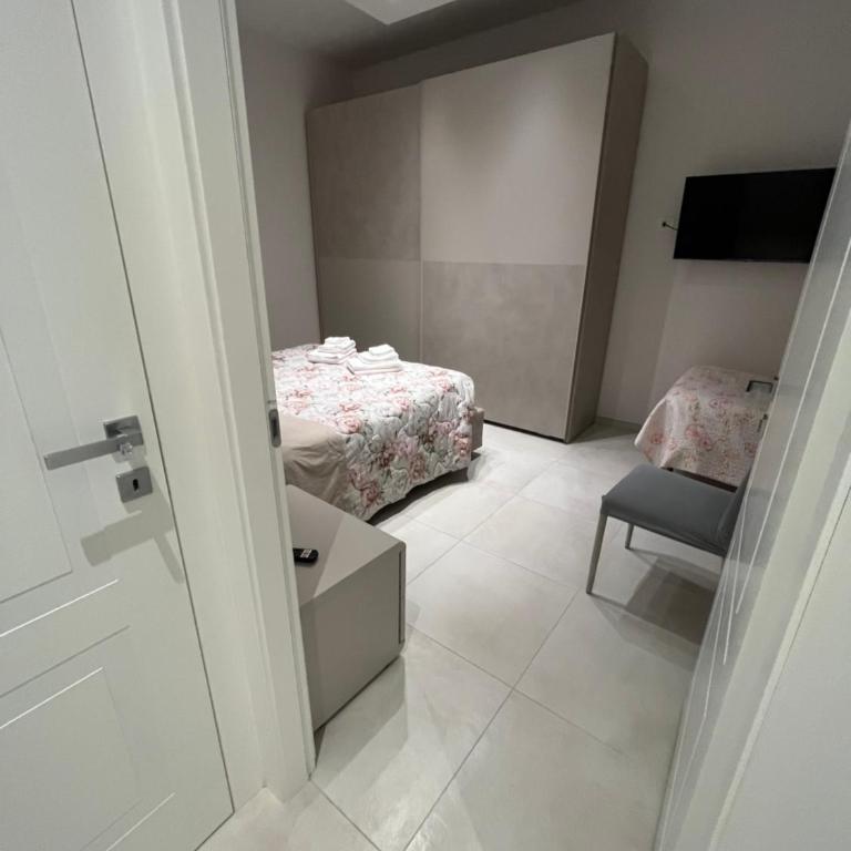 LUCE - Camera Matrimoniale Deluxe con 1 Letto Supplementare - 5