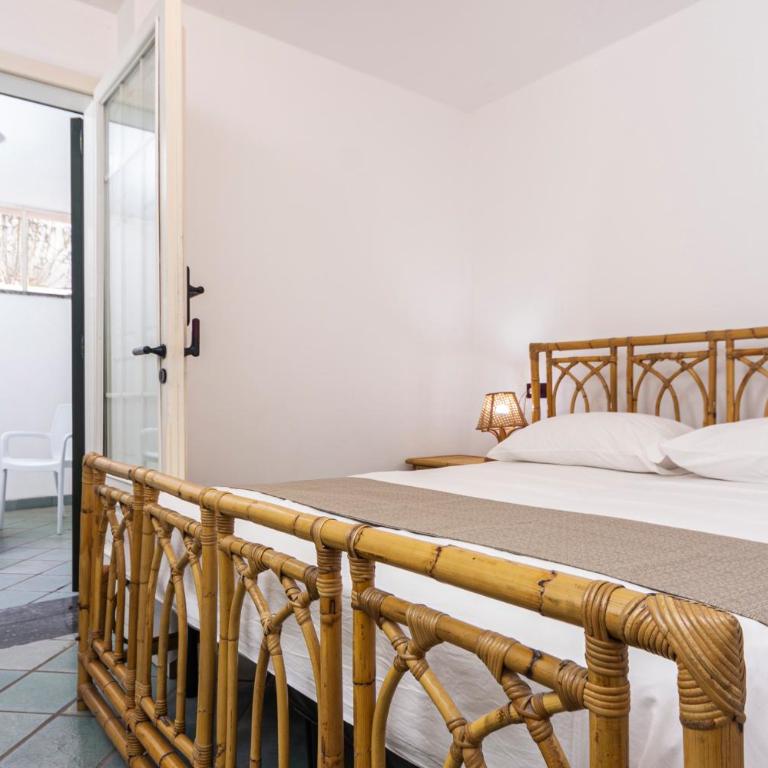 Appartamenti Frontemare - Appartamento con 2 Camere da Letto - 2