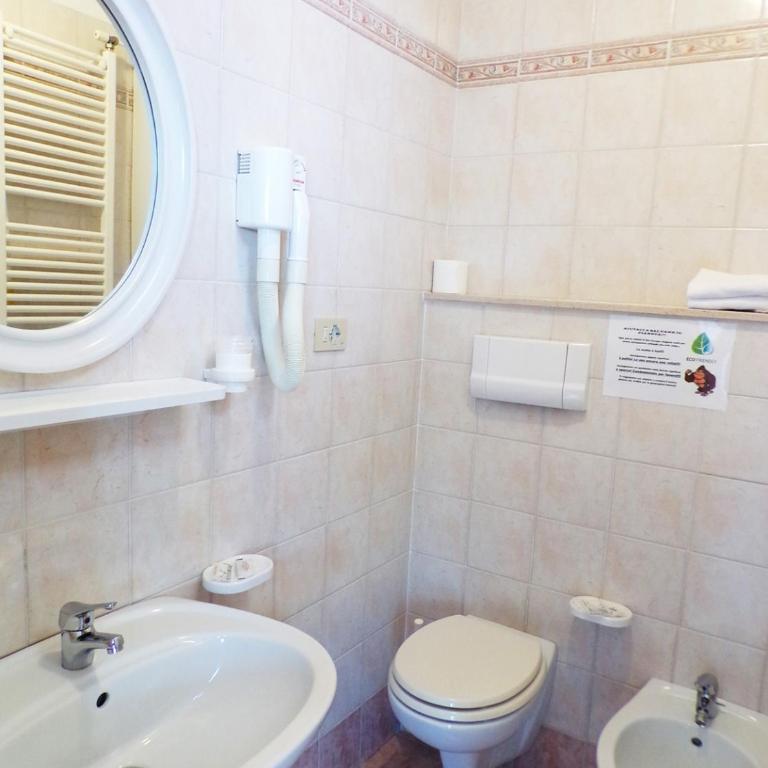 Hotel Crystal con Piscina Estiva Privata - SPIAGGIA INCLUSA con Formula All Inclusive 7 notti & ANIMAZIONE 2026 - Camera Matrimoniale Standard - 12