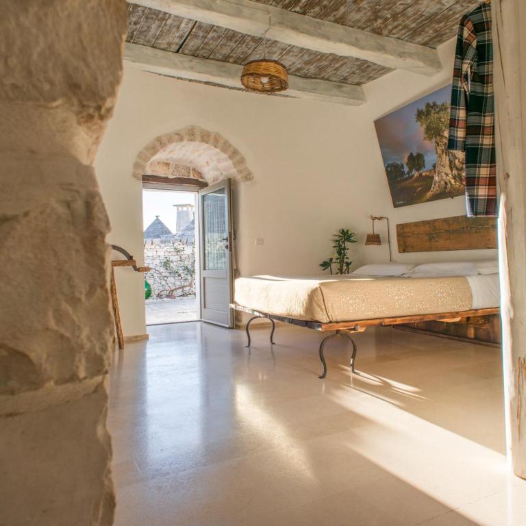 Trulli Holiday Deluxe & Wellness - Suite con Vasca Idromassaggio - 3