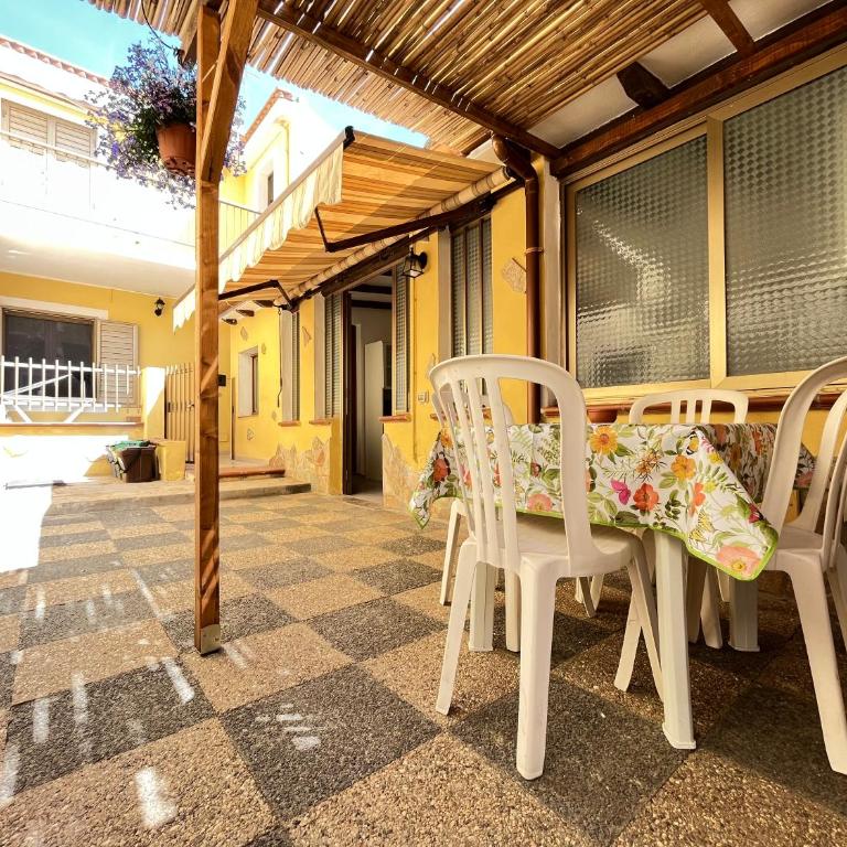 Appartamento Nassia 2 By La Via Del Mare Viaggi e Vacanze - Casa Vacanze - 2