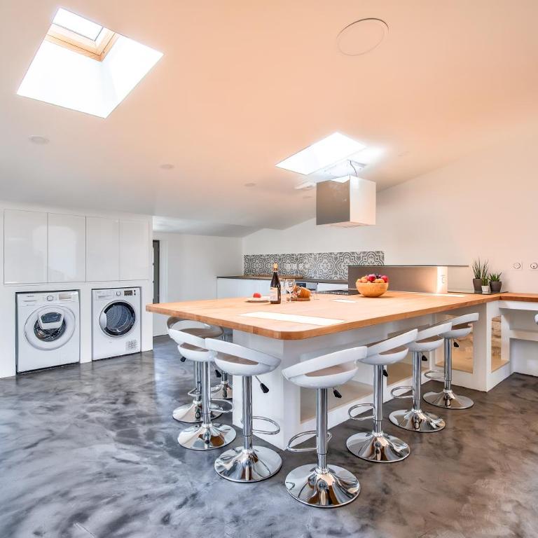 Artistic Loft Travel Experience - Appartement Deluxe - 13