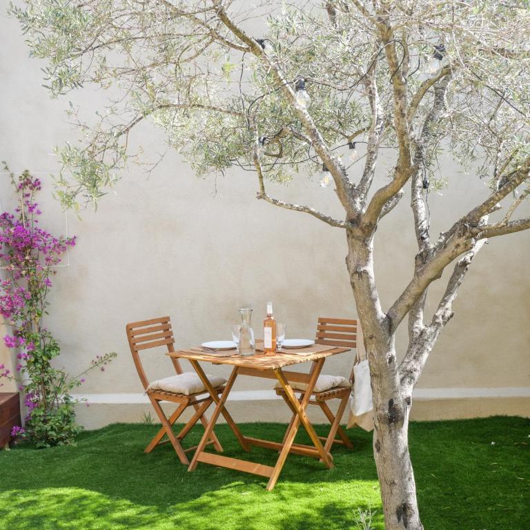 L'Espigoulié - Chambre Double avec Patio - 11