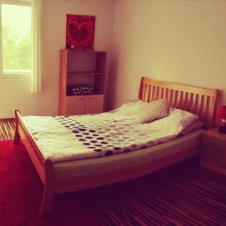 Sunnyhill - Two-Bedroom Apartment - 6