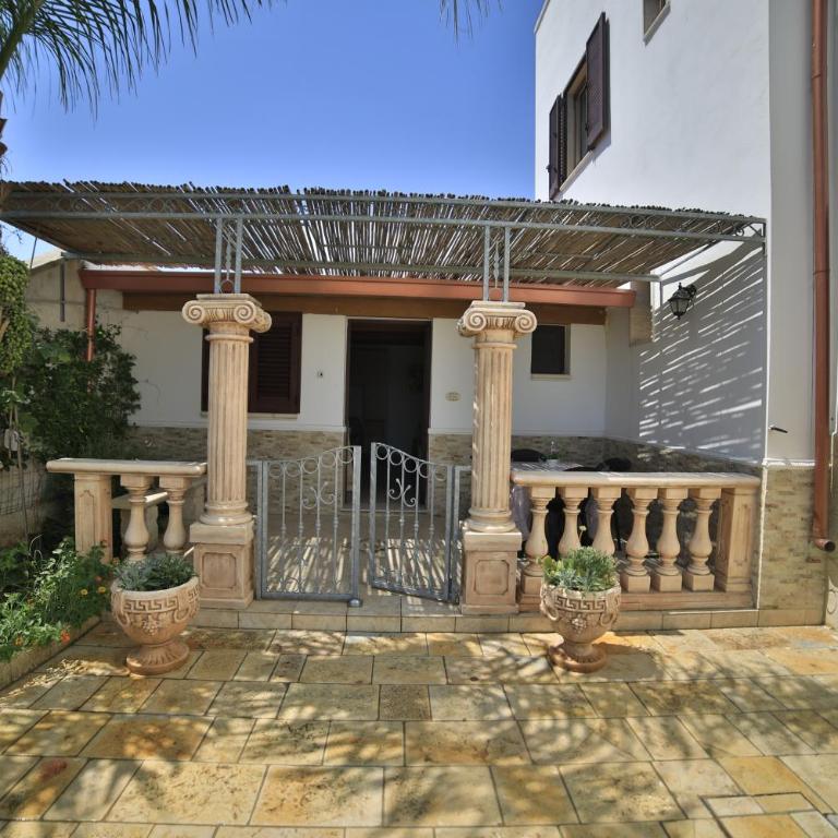 Villa Salentina - Monolocale con Vista Giardino - 6