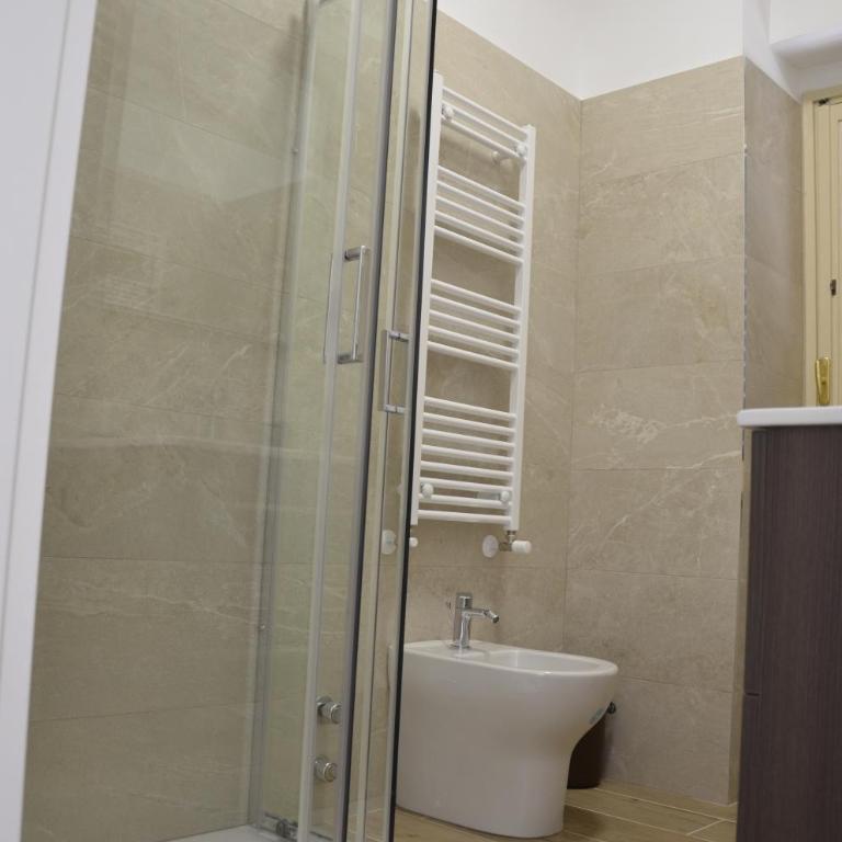Sea la vie casa vacanza - Double Room with Private Bathroom - 7