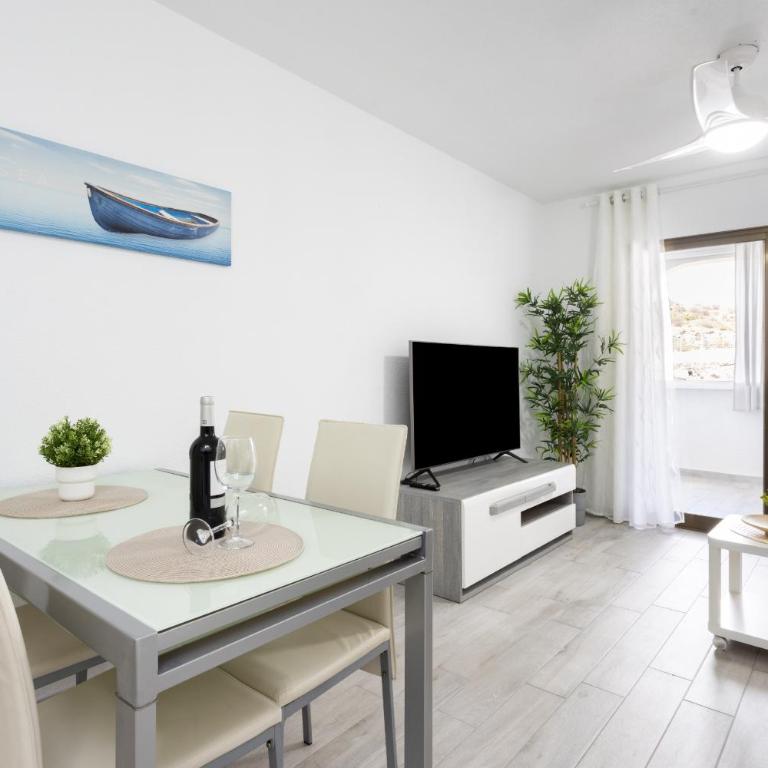 Castle Harbour - Apartamento con balcón - 9