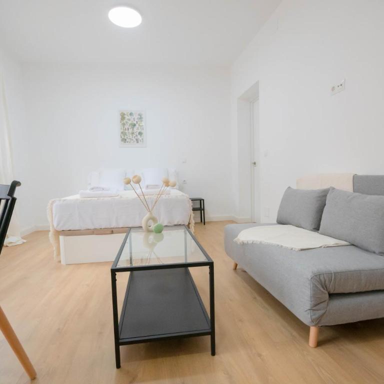 For you Rentals Encantador y único estudio TEMPORAL en Tetuan Madrid MLU411 - Apartamento de 1 dormitorio - 3